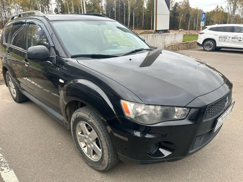 Автомобиль с пробегом Mitsubishi Outlander в городе Сыктывкар ДЦ - EXEED Центр Интерпартнер Полесская ПАНГО