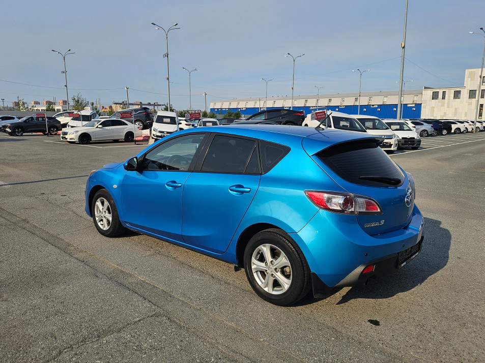 Автомобиль с пробегом Mazda 3 в городе Тюмень ДЦ - PANGO Центр Автоград