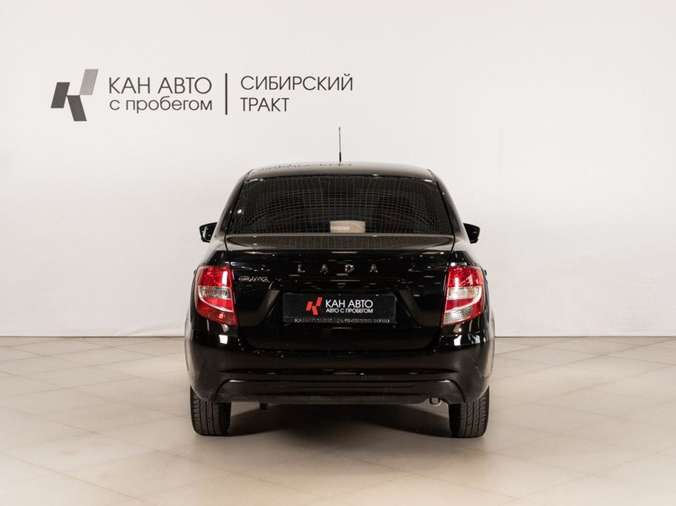 Автомобиль с пробегом LADA Granta в городе Казань ДЦ - КАЭ Сибирский тракт