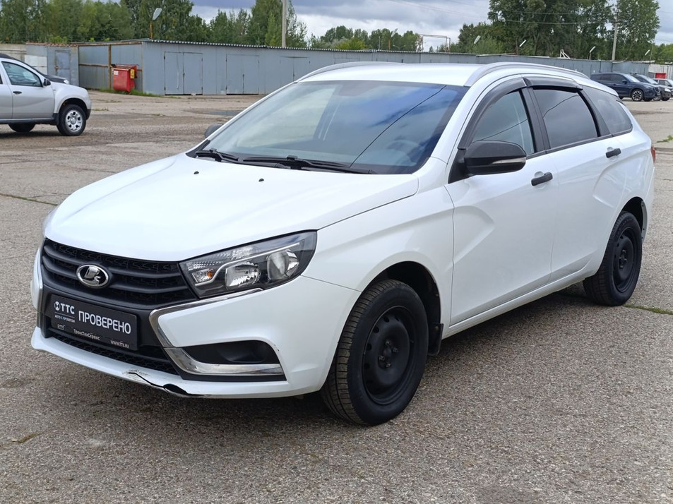 Автомобиль с пробегом LADA Vesta в городе Набережные Челны ДЦ - ТТС | Набережные Челны Тозелеш