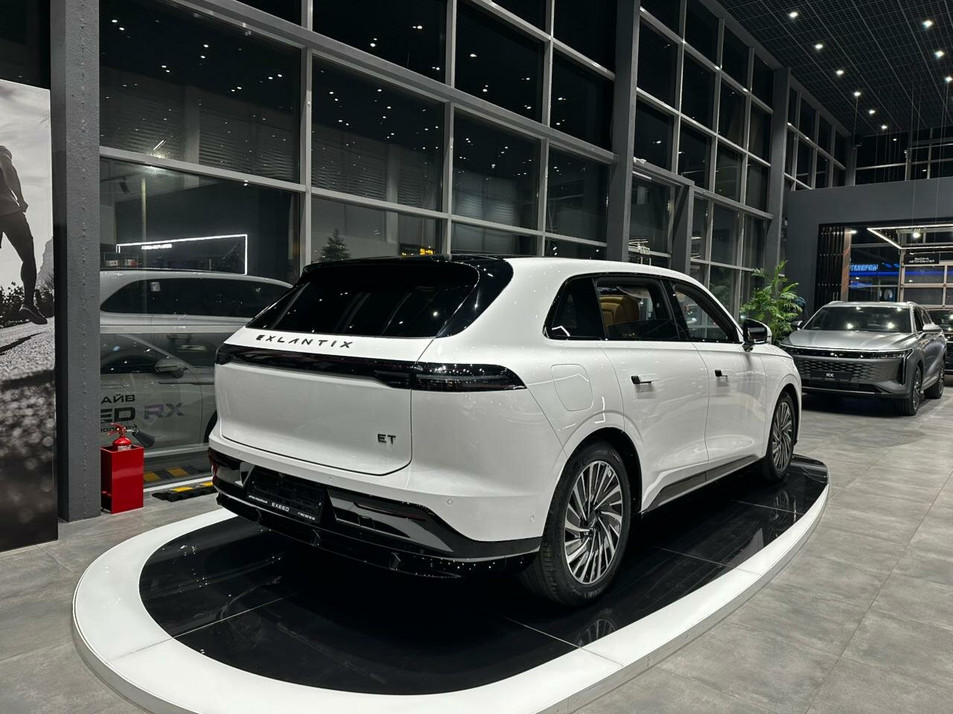 Новый автомобиль ESTEO EXLANTIX ET Топ / Top в городе Ростов-на-Дону ДЦ - ESTEO Артекс NEW