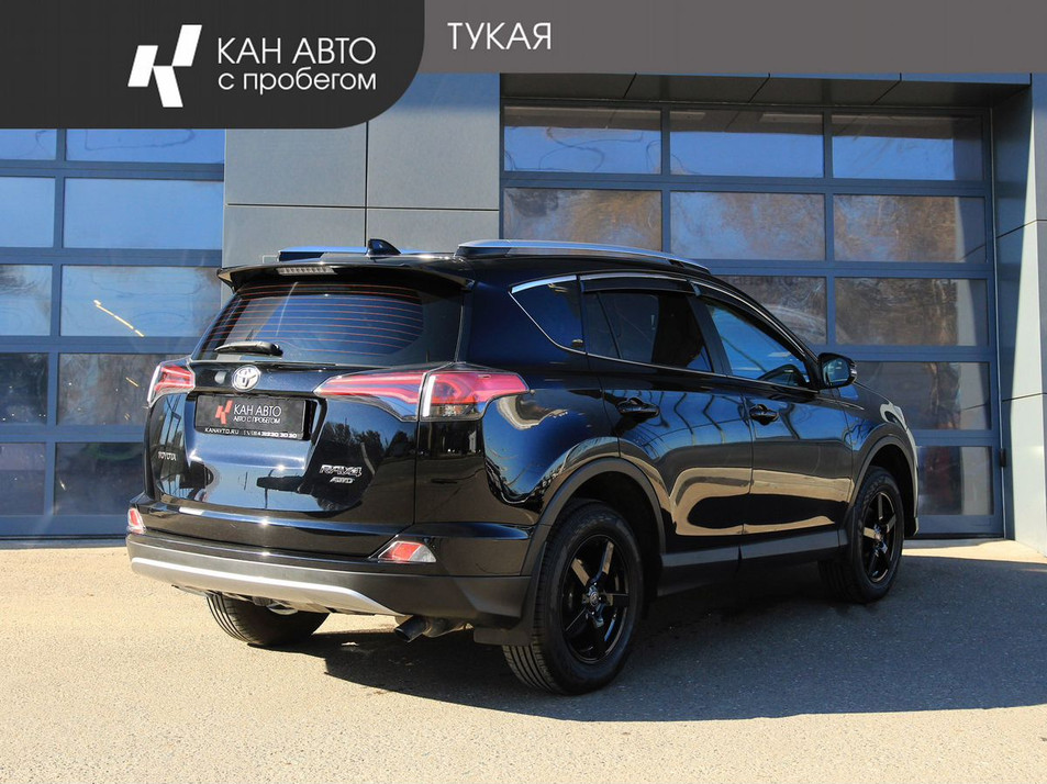 Автомобиль с пробегом Toyota RAV4 в городе Казань ДЦ - КАН АВТО Казань