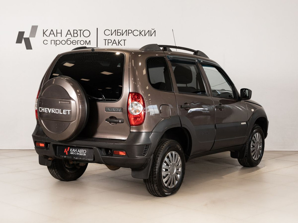 Автомобиль с пробегом Chevrolet Niva в городе Казань ДЦ - КАЭ Сибирский тракт