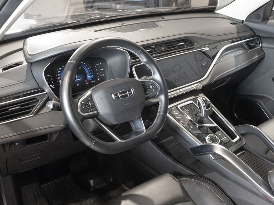 Автомобиль с пробегом Geely Atlas Pro в городе Казань ДЦ - КАЭ Сибирский тракт