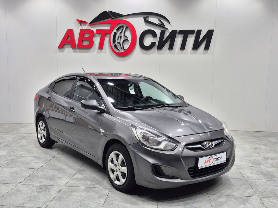 Автомобиль с пробегом Hyundai Solaris в городе Воронеж ДЦ - ЧЕРИ ЦЕНТР АВТО СИТИ ЮГО-ЗАПАД
