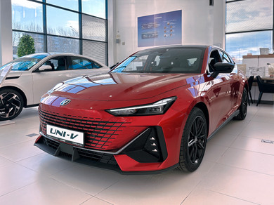 Новый автомобиль Changan UNI-V Tech в городе Нижний Тагил ДЦ - Юни Центр АВТОПЛЮС