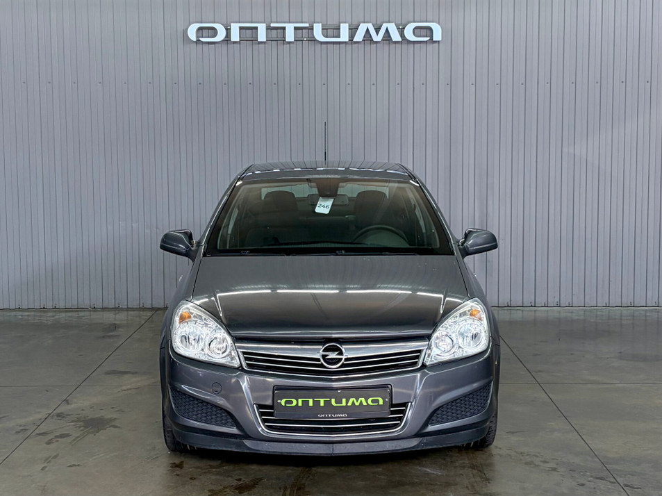 Автомобиль с пробегом Opel Astra в городе Краснодар ДЦ - PANGO Центр Оптима Кубань