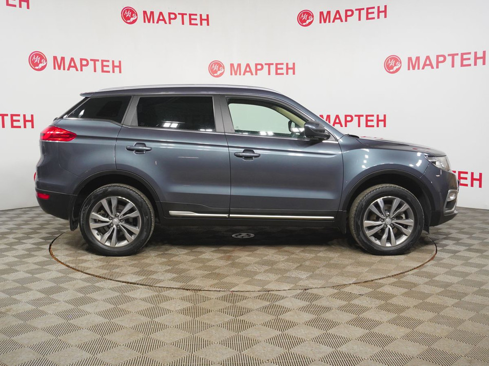 Автомобиль с пробегом Geely Atlas в городе Вологда ДЦ - Мартен. Автомобили с пробегом