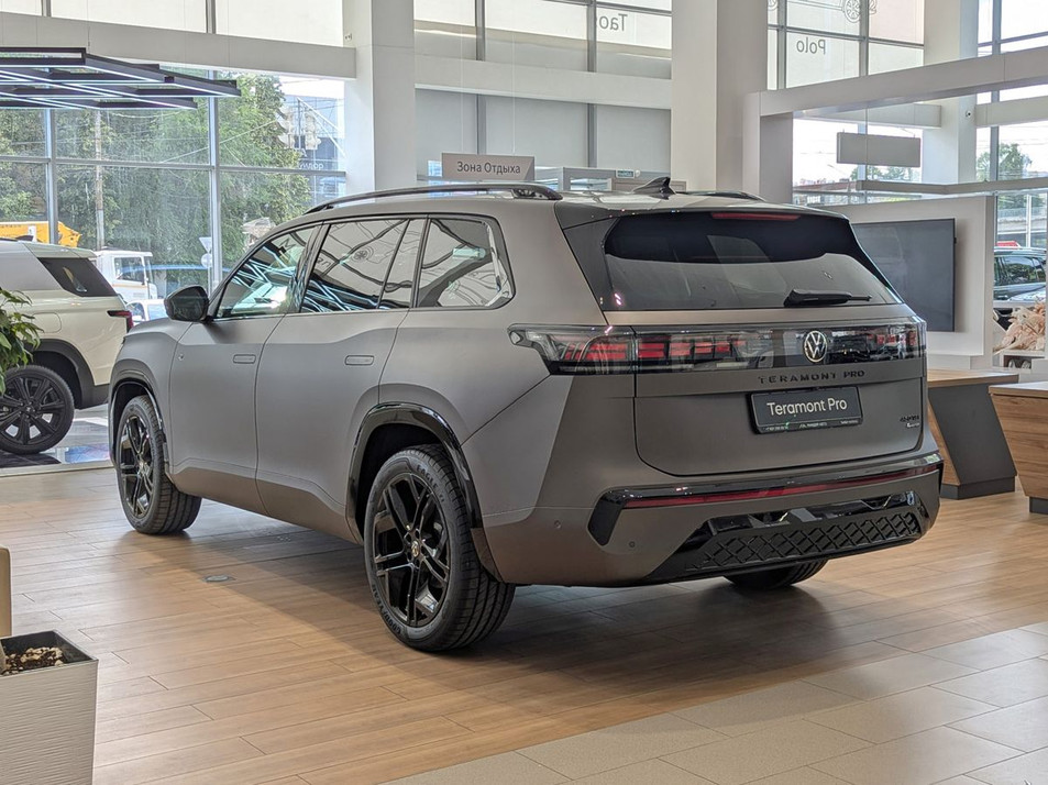 Автомобиль с пробегом Volkswagen Teramont в городе Нижний Новгород ДЦ - Луидор-Авто