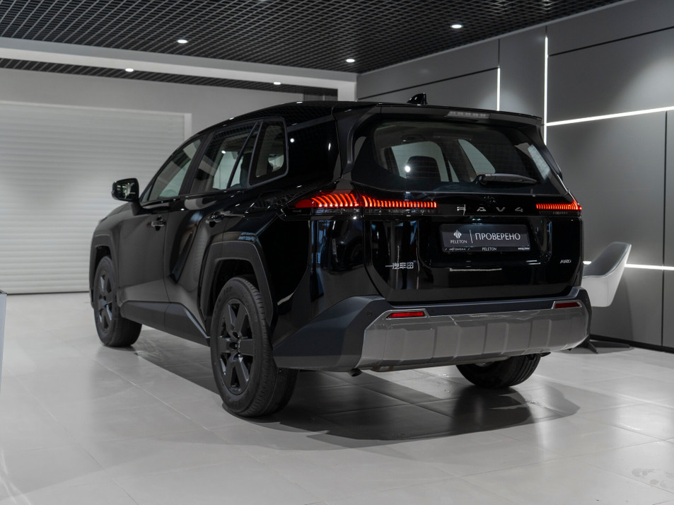 Автомобиль с пробегом Toyota RAV4 в городе Москва ДЦ - PELETON Юг