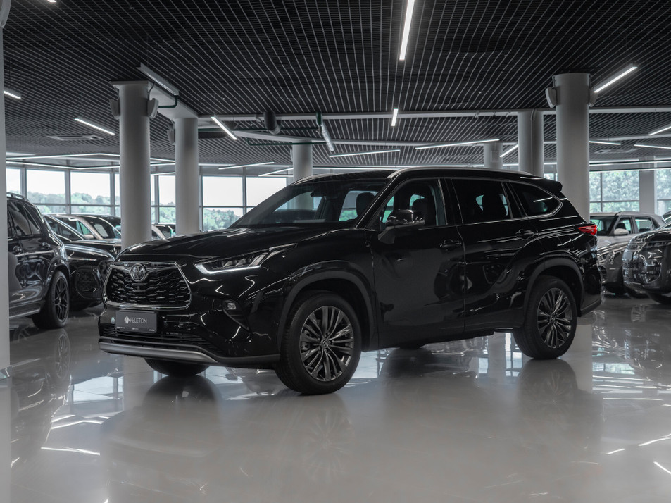 Автомобиль с пробегом Toyota Highlander в городе Москва ДЦ - PANGO&nbsp;Центр PELETON