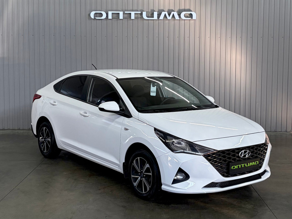 Автомобиль с пробегом Hyundai Solaris в городе Краснодар ДЦ - PANGO Центр Оптима Кубань