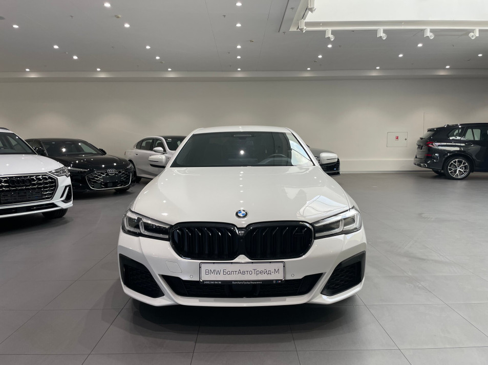 Автомобиль с пробегом BMW 5 серии в городе Москва ДЦ - PANGO Центр БалтАвтоТрейд - М
