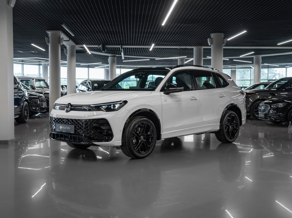 Автомобиль с пробегом Volkswagen Tiguan в городе Москва ДЦ - PANGO&nbsp;Центр PELETON