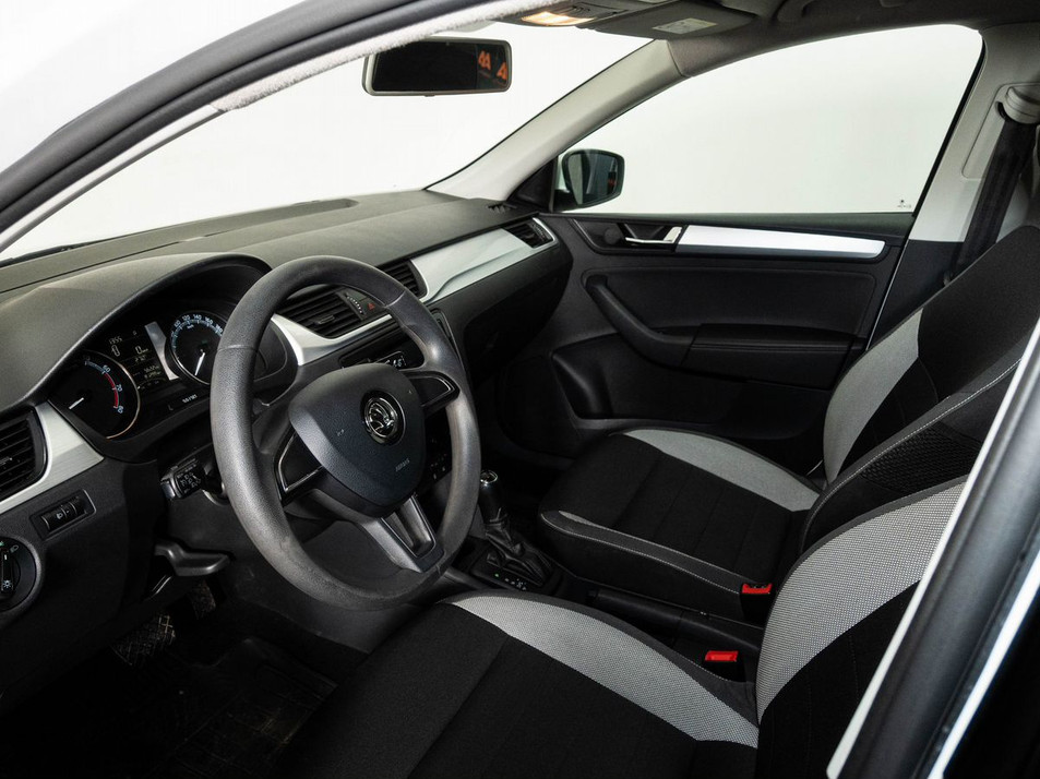 Автомобиль с пробегом SKODA Rapid в городе Казань ДЦ - КАЭ Оренбургский тракт
