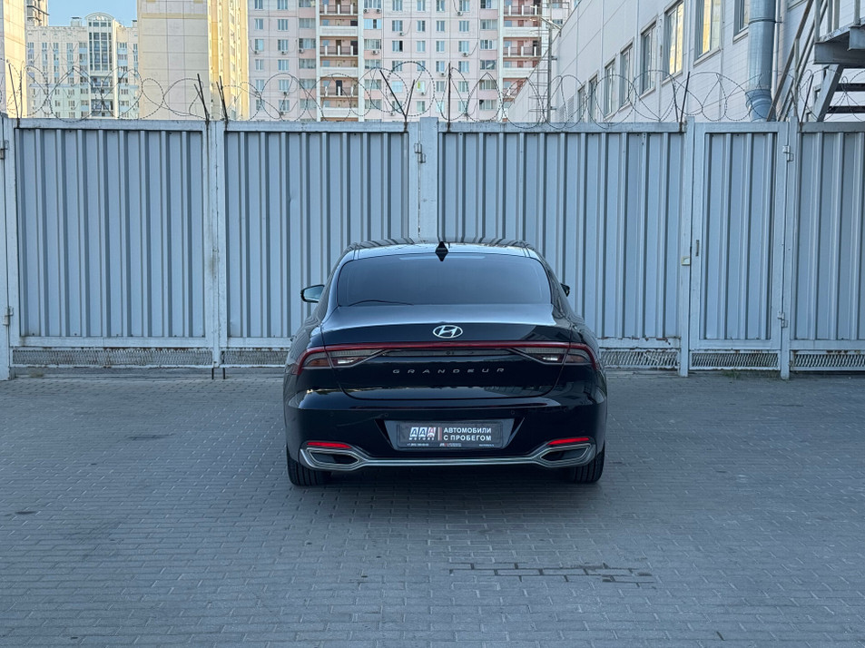 Автомобиль с пробегом Hyundai Grandeur в городе Ростов-на-Дону ДЦ - PANGO Центр Запад