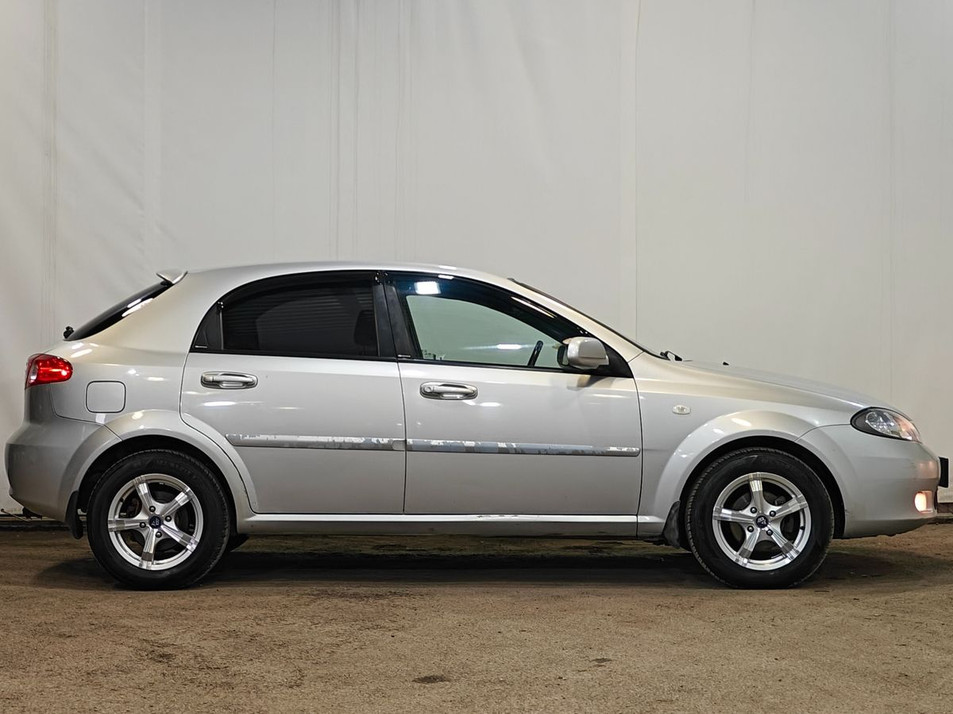 Автомобиль с пробегом Chevrolet Lacetti в городе Кемерово ДЦ - Автоцентр ДЮК