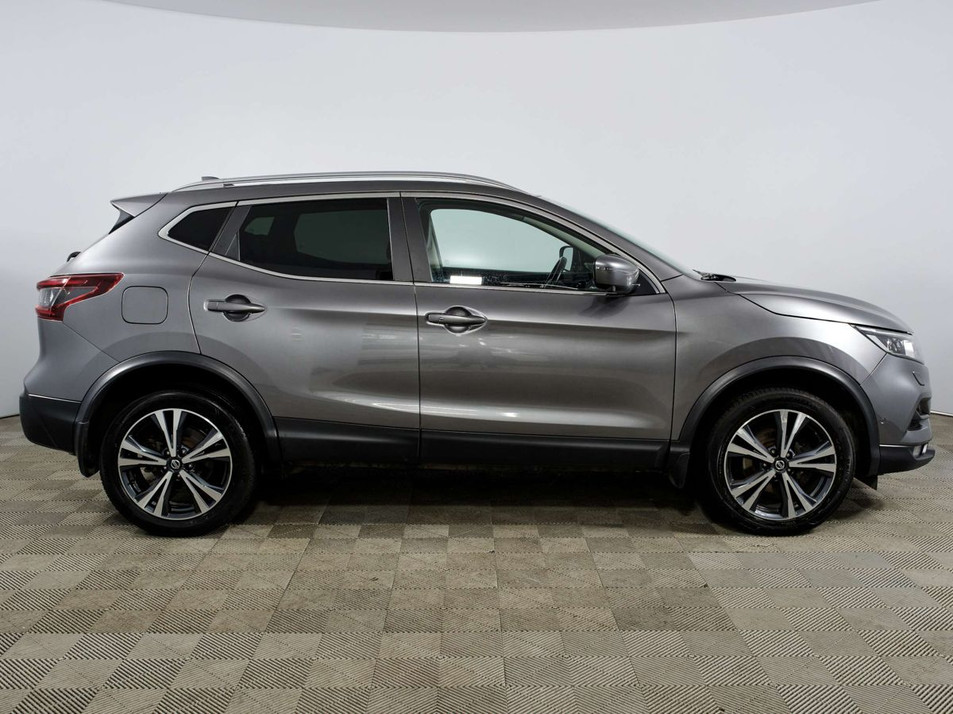 Автомобиль с пробегом Nissan Qashqai в городе Санкт-Петербург ДЦ - Тойота Центр Волхонский