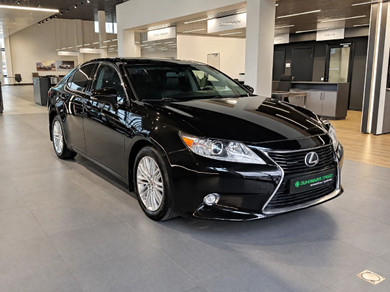Автомобиль с пробегом Lexus ES 2014 в Вологда