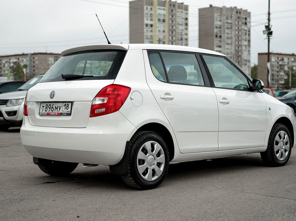 Автомобиль с пробегом SKODA Fabia в городе Ижевск ДЦ - Автосалон АВТО 18 Ленина 178Б