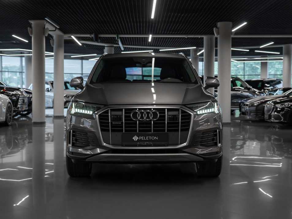 Автомобиль с пробегом Audi Q7 в городе Москва ДЦ - PANGO Центр PELETON