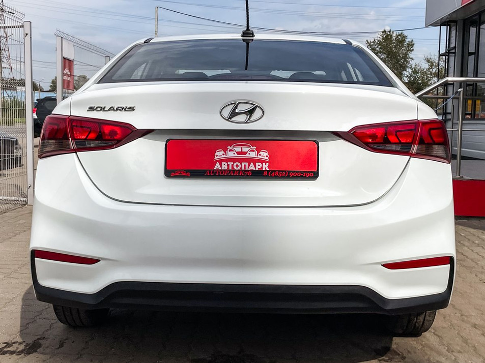 Автомобиль с пробегом Hyundai Solaris в городе Ярославль ДЦ - Автопарк 76 на Менжинского
