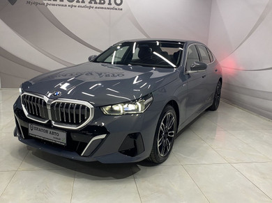 Новый автомобиль BMW 5 серии 530Li xDrive Luxury в городе Воронеж ДЦ - Платон Авто