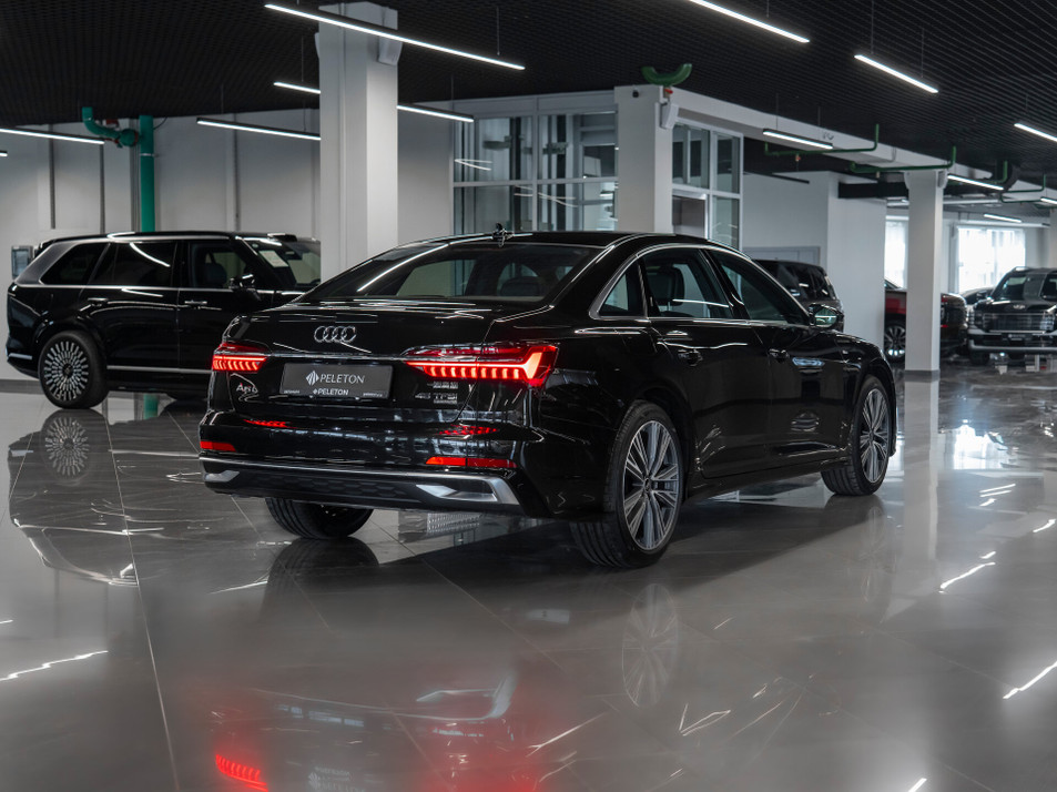 Автомобиль с пробегом Audi A6 в городе Москва ДЦ - PANGO Центр PELETON
