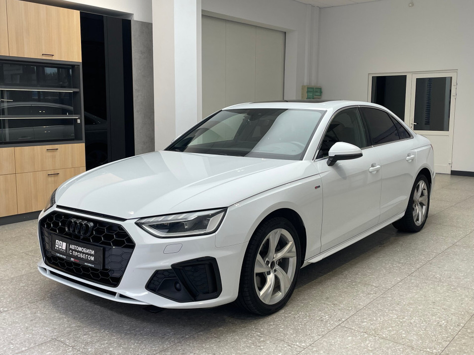 Автомобиль с пробегом Audi A4 в городе Краснодар ДЦ - ААА Моторс Краснодар