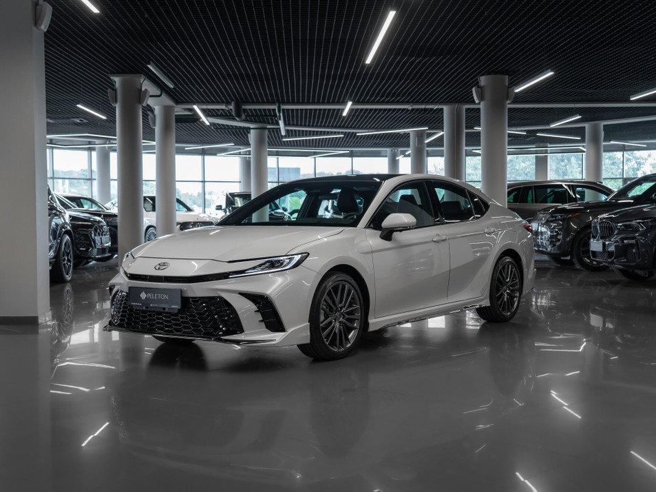 Автомобиль с пробегом Toyota Camry в городе Москва ДЦ - PANGO Центр PELETON