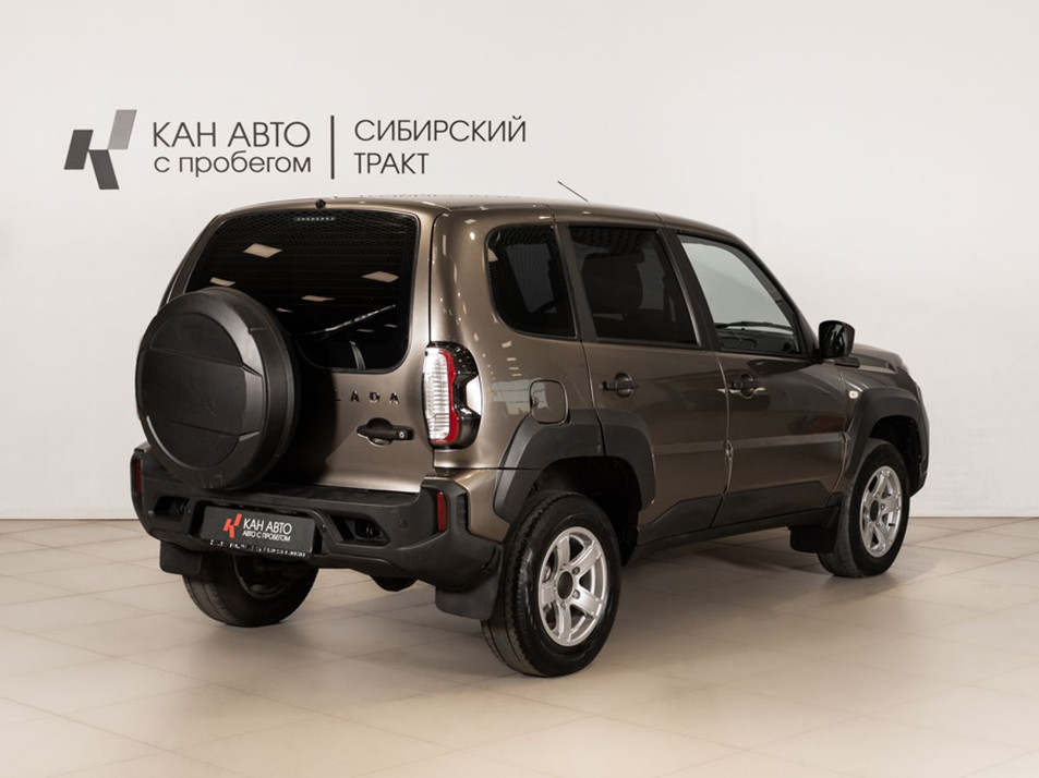 Автомобиль с пробегом LADA Niva Travel в городе Казань ДЦ - КАЭ Сибирский тракт