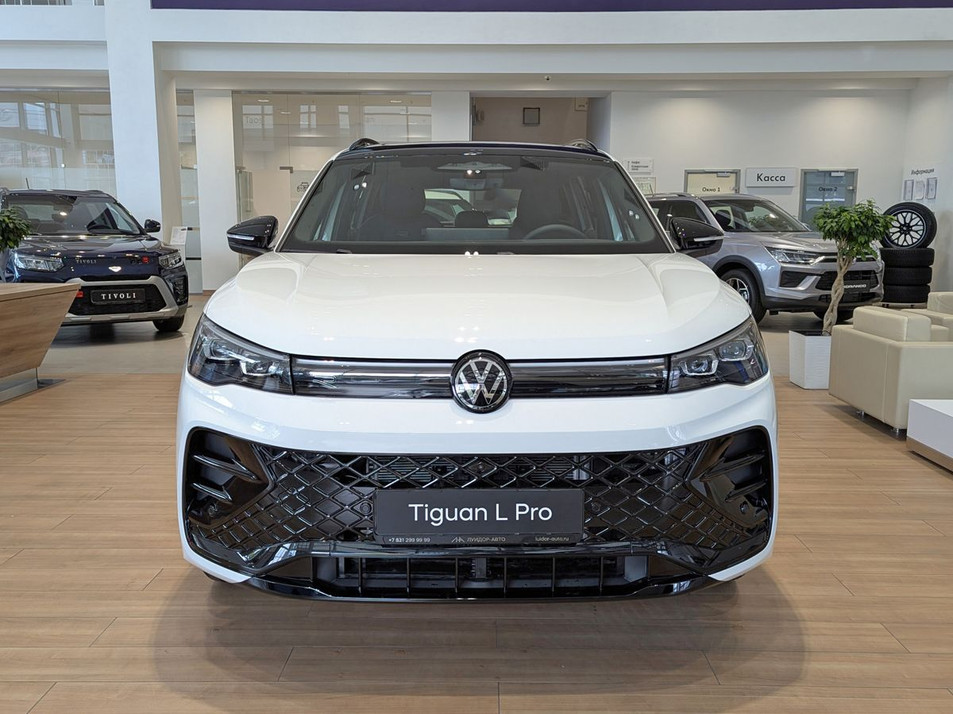 Автомобиль с пробегом Volkswagen Tiguan в городе Нижний Новгород ДЦ - Луидор-Авто