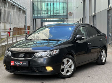Автомобиль с пробегом Kia Cerato в городе Санкт-Петербург ДЦ - ОколоОфициалы