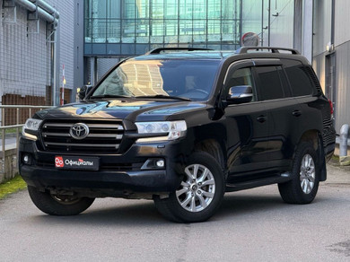 Автомобиль с пробегом Toyota Land Cruiser в городе Санкт-Петербург ДЦ - ОколоОфициалы