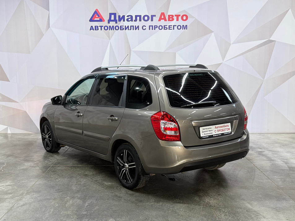 Автомобиль с пробегом LADA Granta в городе Азнакаево ДЦ - Диалог-авто Азнакаево ул. Шайхутдинова