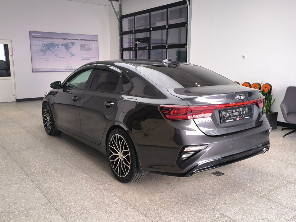 Автомобиль с пробегом Kia Cerato в городе Краснодар ДЦ - ААА Моторс Краснодар