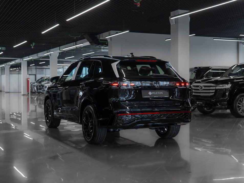 Автомобиль с пробегом Volkswagen Tiguan в городе Москва ДЦ - PANGO Центр PELETON