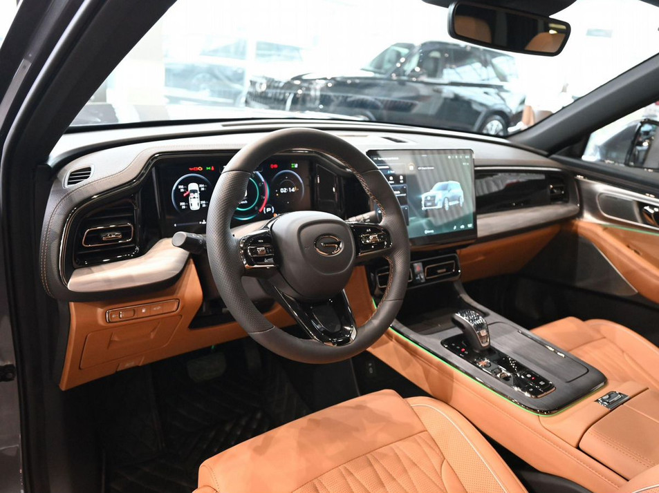 Новый автомобиль GAC GS8 GX Premium в городе Екатеринбург ДЦ - GAC Июль