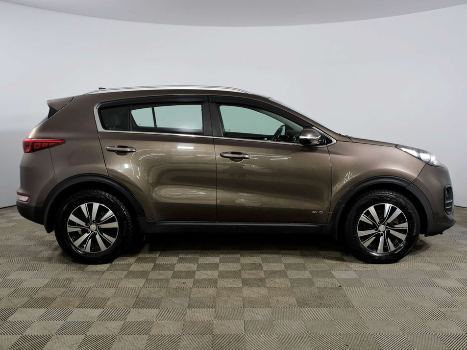 Автомобиль с пробегом Kia Sportage в городе Санкт-Петербург ДЦ - Тойота Центр Волхонский