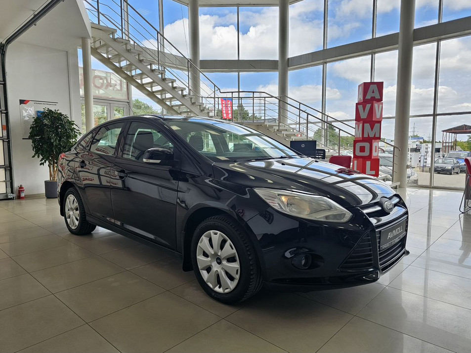 Автомобиль с пробегом FORD Focus в городе Минеральные Воды ДЦ - Автомолл МинВоды