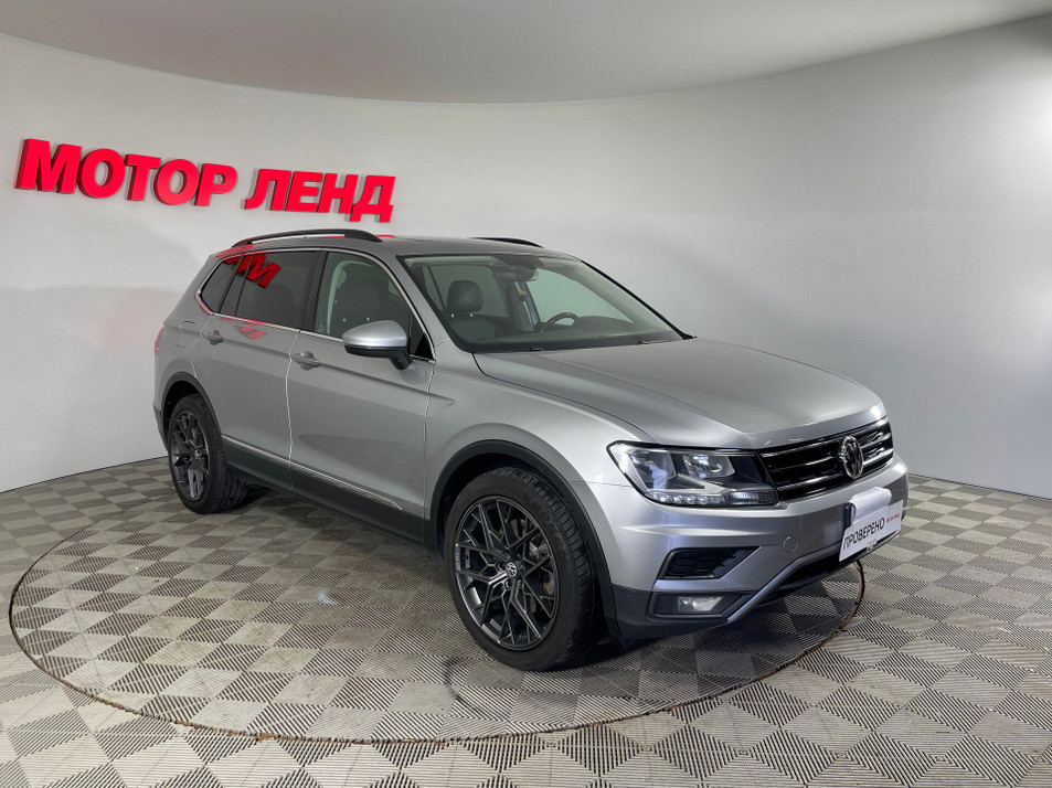 Автомобиль с пробегом Volkswagen Tiguan в городе Воронеж ДЦ - Carilla Изыскателей