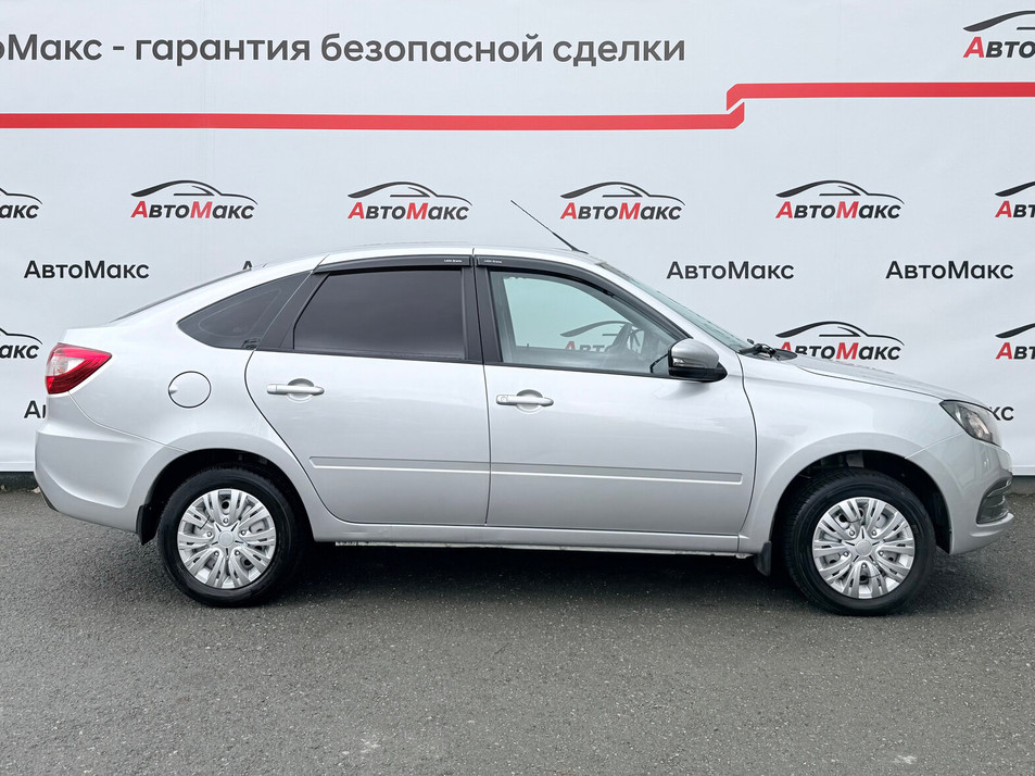 Автомобиль с пробегом LADA Granta в городе Тюмень ДЦ - PANGO Центр АвтоМакс