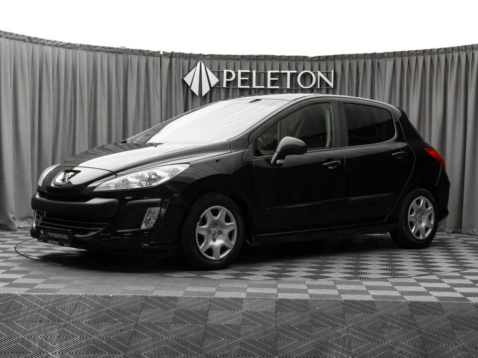 Автомобиль с пробегом Peugeot 308 в городе Москва ДЦ - PANGO Центр PELETON