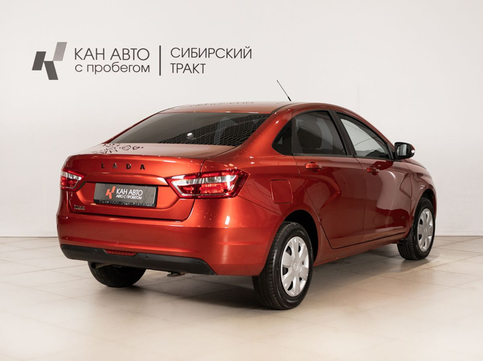 Автомобиль с пробегом LADA Vesta в городе Казань ДЦ - КАЭ Сибирский тракт