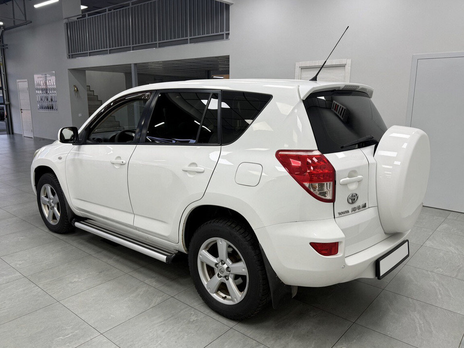 Автомобиль с пробегом Toyota RAV4 в городе Казань ДЦ - Диалог Авто Камалеева