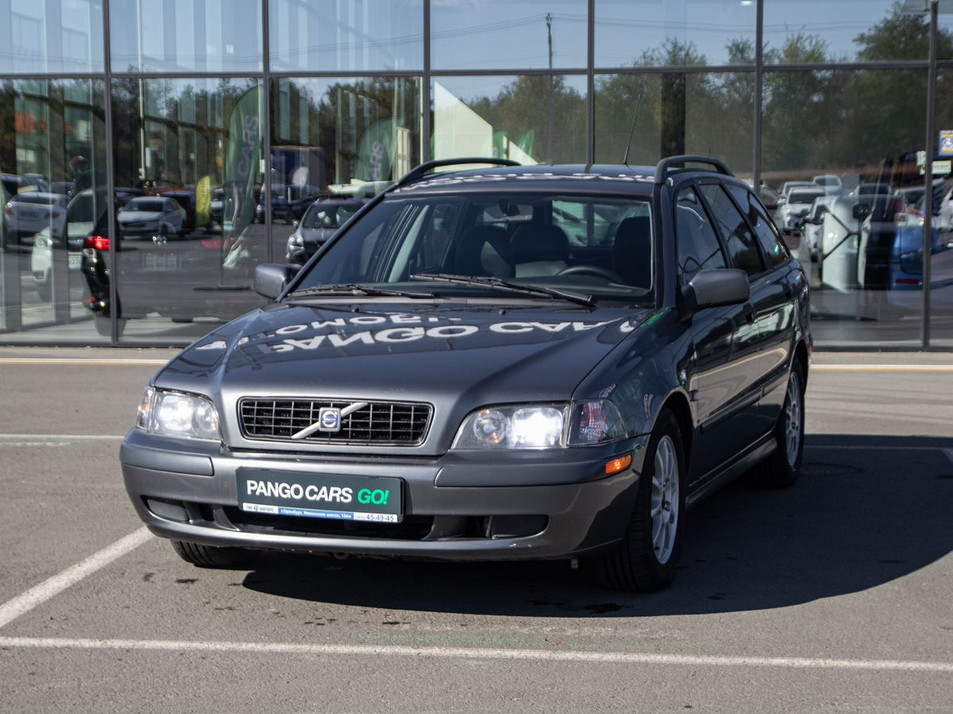 Автомобиль с пробегом Volvo V40 в городе Оренбург ДЦ - PANGO Центр на Загородном