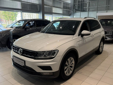Автомобиль с пробегом Volkswagen Tiguan в городе Екатеринбург ДЦ - Европа Авто